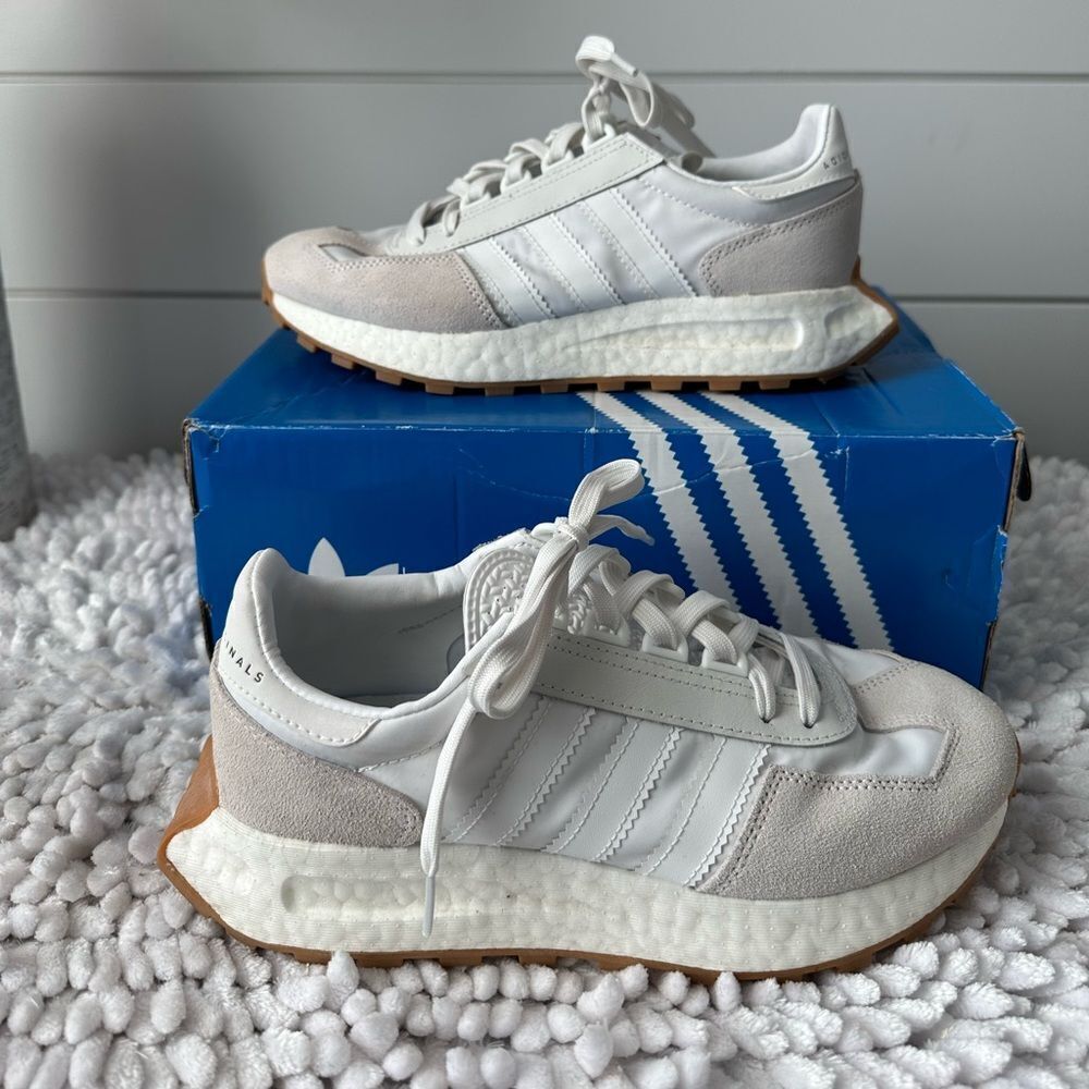 Adidas Retropy E5 Skate Shoes
Crystal/White/Grey